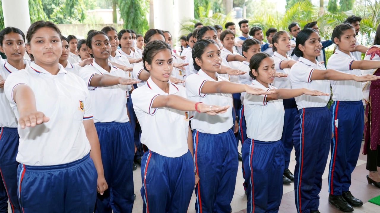 श्री गुरु राम राय विश्वविद्यालय में ली गई, तम्बाकु मुक्त समाज बनाने की शपथ