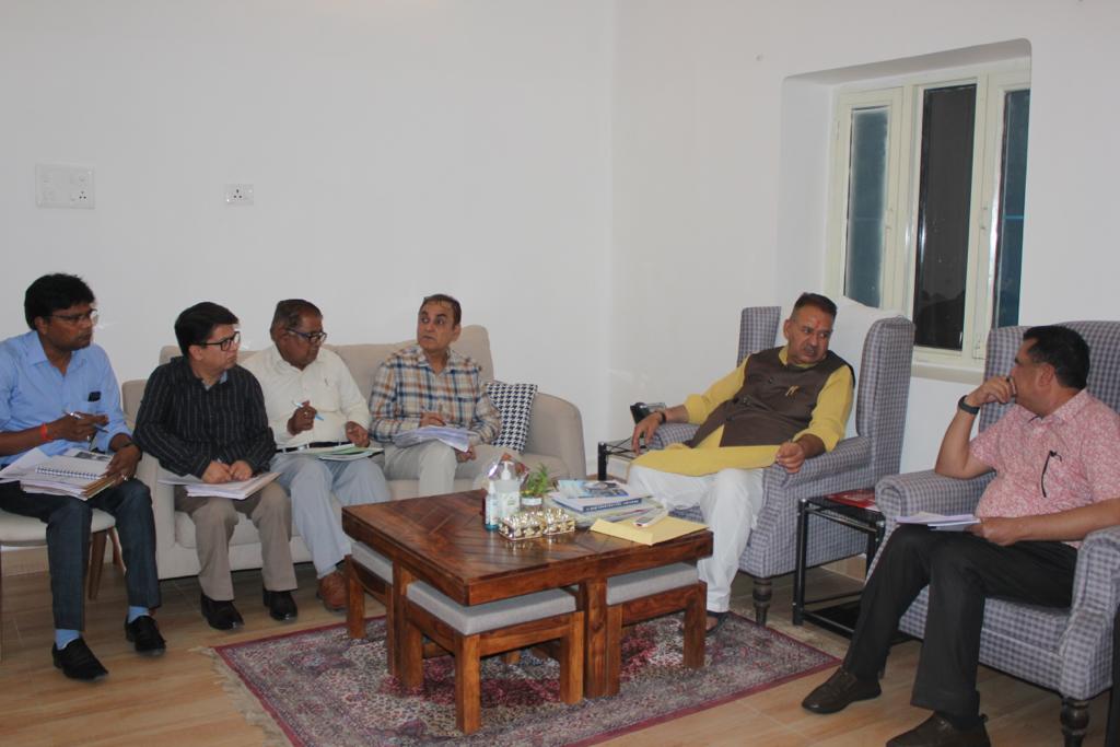 मोदी सरकार के सफल 8 साल पूर्ण होने पर आगामी 12 जून को ग्राम्य विकास विभाग, कृषि विभाग तथा उद्यान विभाग से संबंधित योजनाओं के प्रदर्शनी स्टॉल लगाए जाएंगे। साथ इस अवसर पर आयोजित होने वाली विशाल जन सभा को मुख्यमंत्री स्वयं संबोधित करेंगे