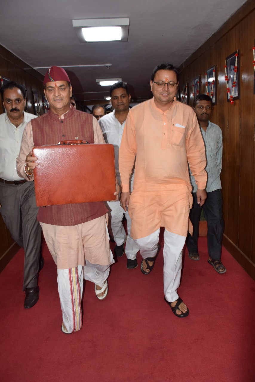मुख्यमंत्री ने बताया प्रदेश के बजट को सर्वस्पर्शी, सर्वग्राही तथा आम जनता का बजट  *उत्तराखण्ड को आत्मनिर्भर बनाने वाला है यह बजट*
