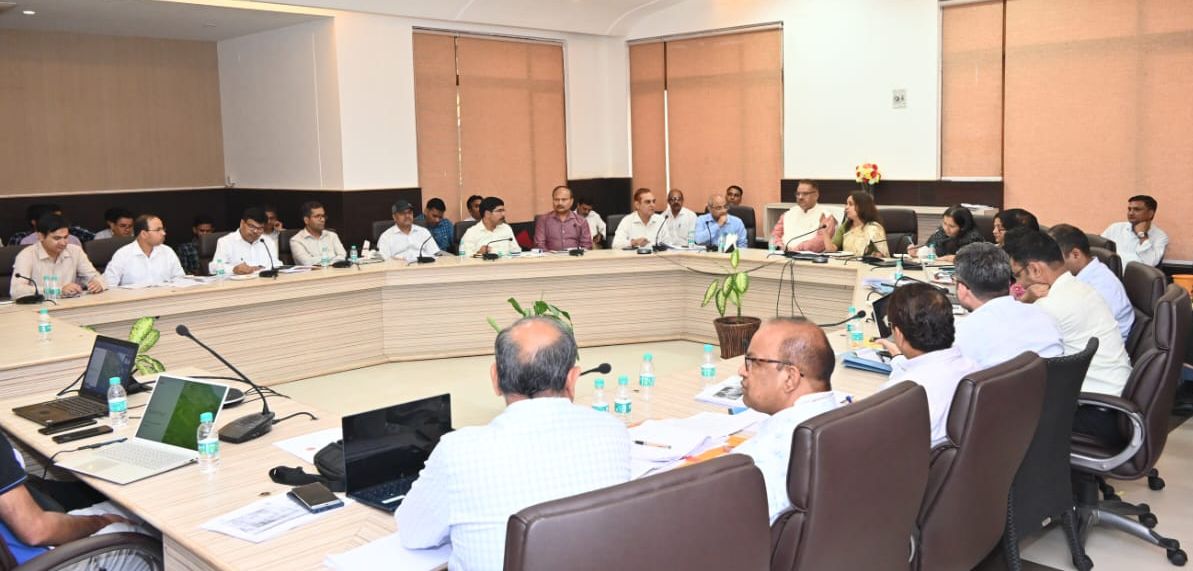 उत्तराखण्ड के ग्रामीण विकास को लेकर हुआ चितन शिविर का आयोजन, ग्राम्य विकास मंत्री गणेश जोशी ने अधिकारियो को दी संजीवनी