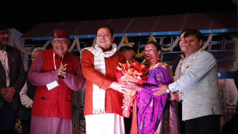 स्टेट मिलेट मिशन, फार्म मशीनरी बैंक, एप्पल मिशन, नई पर्यटन नीति, नई फिल्म नीति, होम स्टे मॉडल, वेड इन उत्तराखंड जैसी योजनाओं के माध्यम से राज्य की स्थानीय अर्थव्यवस्था को निरंतर सुदृढ़ करने का प्रयास किये जा रहे हैं।