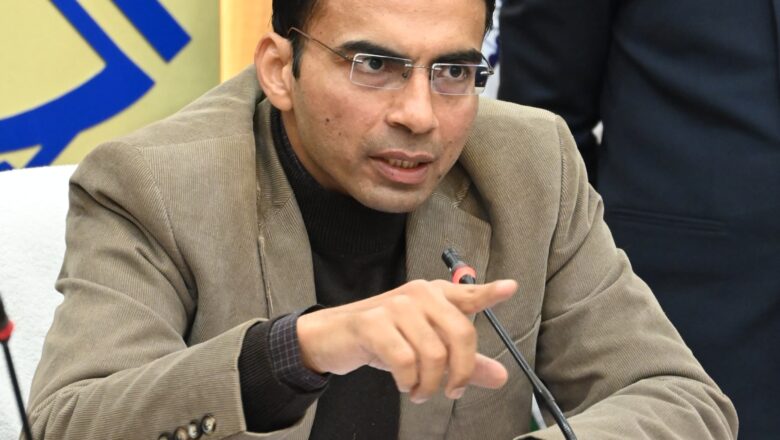 राजस्व विभाग, व्यापार कर, जी०एस०टी०, वन, सिंचाई, खनन व अन्य समस्त सम्बन्धित विभागो की बहुत बारीकी से की जिम्मेदारी तय।