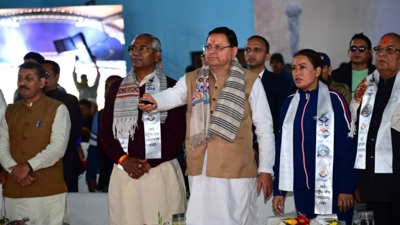 राज्य में कई नए खेल मैदानों का निर्माण करने के साथ ही पहले से बने स्टेडियम और स्विमिंग पूलों का भी पुनर्निर्माण किया गया है।