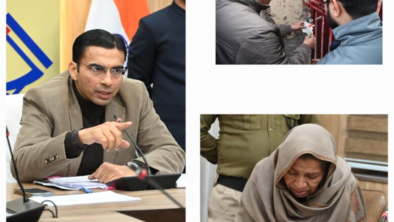 वृद्ध महिला फरियादी की व्यथा पर नियम विरूद्ध लार्ज स्केल पर संचालित गैस गोदाम एवं लेण्डफ्राड पर प्रशासन का त्वरित/सुखमय एक्शन।