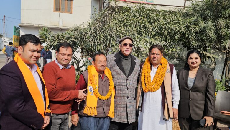 शहर के उद्योगपतियों की जो भी समस्याएं हैं उनके निराकण के लिए सीएम धामी से बात की जायेगी : विकास शर्मा