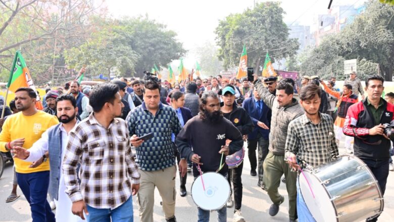 दिल्ली के जन-जन ने इस बार भाजपा की डबल इंजन सरकार बनाने का संकल्प ले लिया है:धामी