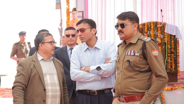 डीएम ने त्यूणी में लोगों के साथ विजिट कर जाना समस्या और सुझाव।