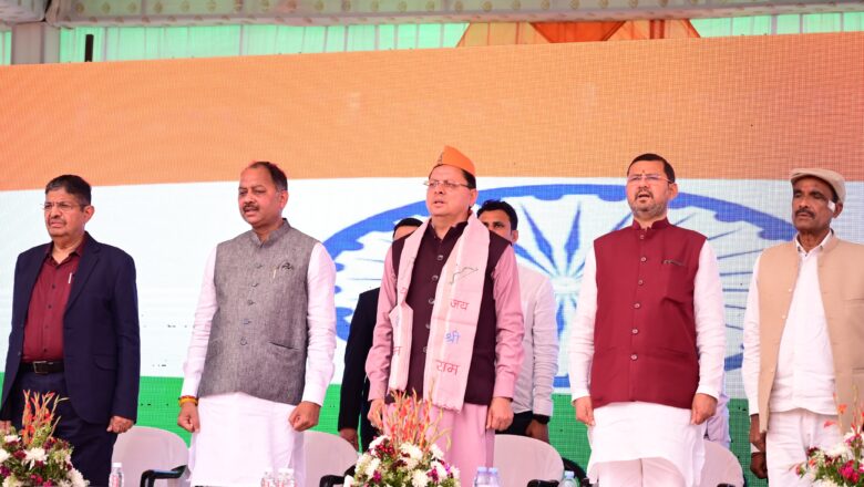 उत्तराखंड में सर्वप्रथम समान नागरिक संहिता लागू किये जाने पर मुख्यमंत्री  धामी के सम्मान में  उत्तर प्रदेश में अभिनन्दन समारोह आयोजित किया गया