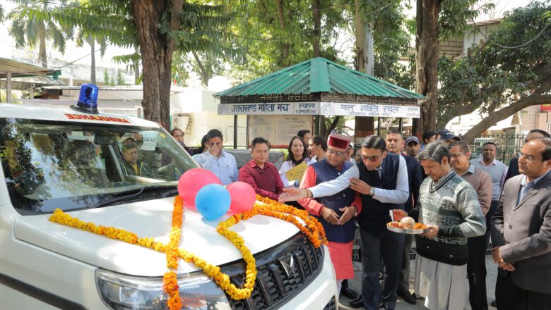 नई एंबुलेंस संचालन से स्वास्थ्य सेवा होगी सुदृढ़, मरीजों को मिलेगी सहुलियत