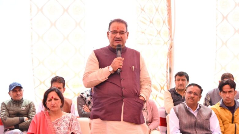 मंत्री गणेश जोशी ने कहा कि राज्य सरकार ने बीते तीन वर्षों में कई ऐतिहासिक कार्य किए हैं