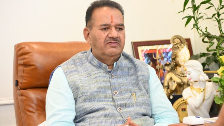 कृषि मंत्री गणेश जोशी ने राजकीय उद्यान चौबटिया में पर्यटकों की आवाजाही में आ रही बाधाओं का तत्काल लिया संज्ञान      