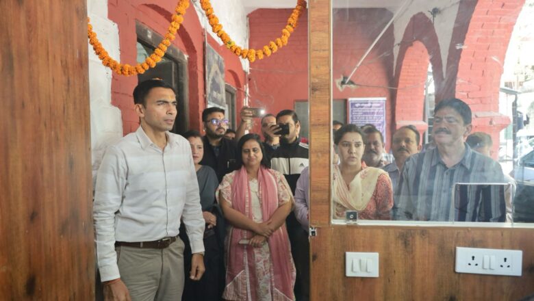 जनमानस की जागरूकता हेतु रजिस्ट्री से पूर्व किन बिन्दुओं का रखे ध्यान, कार्यालयों पर लगे फ्लैक्स     