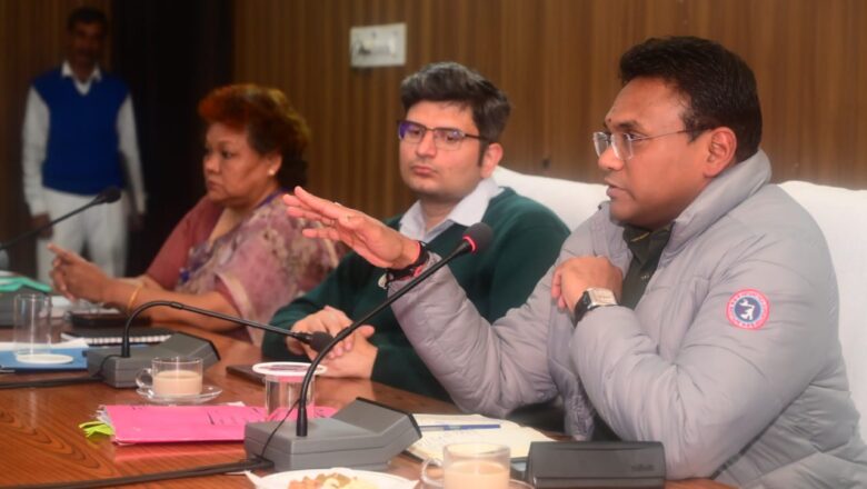 इस वर्ष की यात्रा को “हरित चारधाम” के रूप में आगे बढ़ाया जा रहा है, जिसके तहत सिंगल यूज़ प्लास्टिक पर पूर्ण प्रतिबंध लागू किया गया है : डॉ. आर. राजेश कुमार   