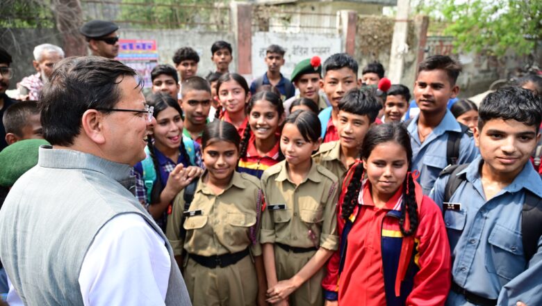 आज भारतीय सेना को प्रत्येक क्षेत्र में सशक्त और आत्मनिर्भर बनाने की दिशा में कार्य किया जा रहा है      