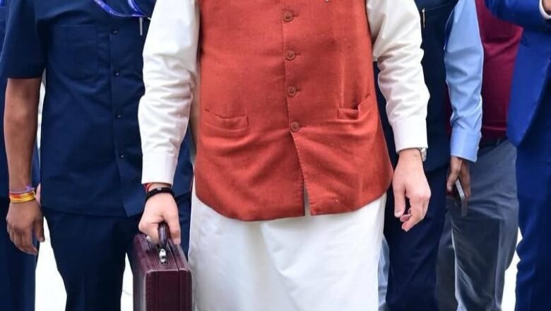 हम ऋषिकेश को योग नगरी और हरिद्वार को आध्यात्मिक पर्यटन नगरी के रूप में विकसित करने को प्रतिबद्ध हैं।   