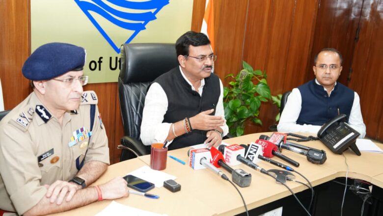 मुख्य सचिव आनंद वर्द्धन ने कहा – परीक्षा प्रणाली की पारदर्शिता और अभ्यर्थियों का हित सरकार की सर्वोच्च प्राथमिकता      