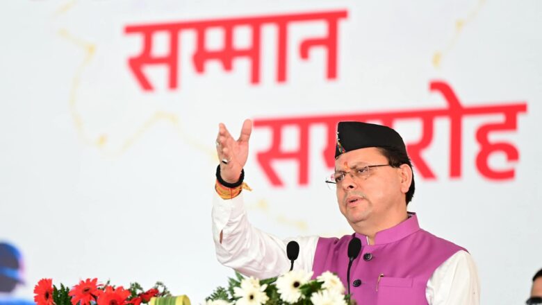 मुख्यमंत्री ने कहा कि भारत आज रक्षा क्षेत्र में निर्यात में अग्रणी देशों में शामिल हो गया है और दुश्मन देश को मुंहतोड़ जवाब देने में सक्षम है