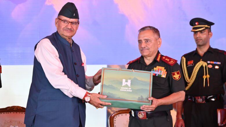 मंत्री जोशी ने कहा, “मैं जब भी सैनिकों के बीच जाता हूं तो एक मंत्री के रूप में नहीं, बल्कि एक पूर्व सैनिक के रूप में जाता हूं   