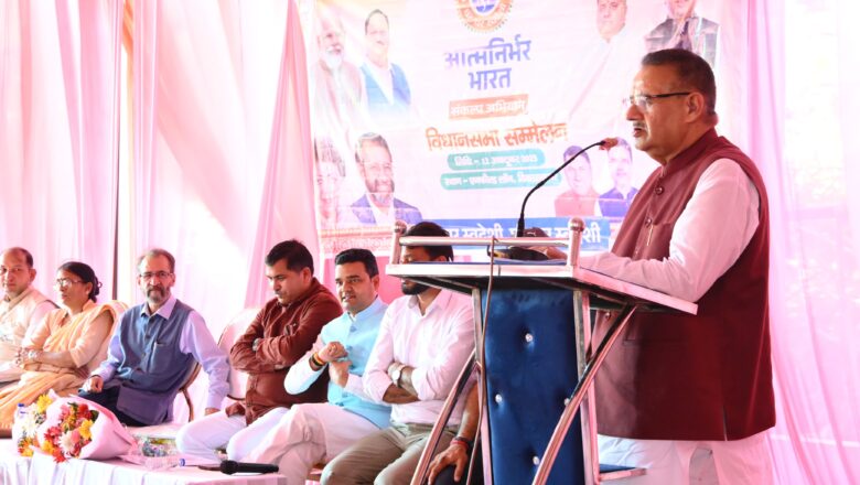 मंत्री गणेश जोशी ने कहा कि नेक्स्ट जेन जीएसटी ने कर प्रणाली को सरल, पारदर्शी और जनहितकारी बनाया है।   