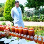 मुख्यमंत्री धामी के नेतृत्व में मधुमक्खी पालन को बढ़ावा, मुख्यमंत्री आवास में 45 दिन में 520 किलो शहद उत्पादन