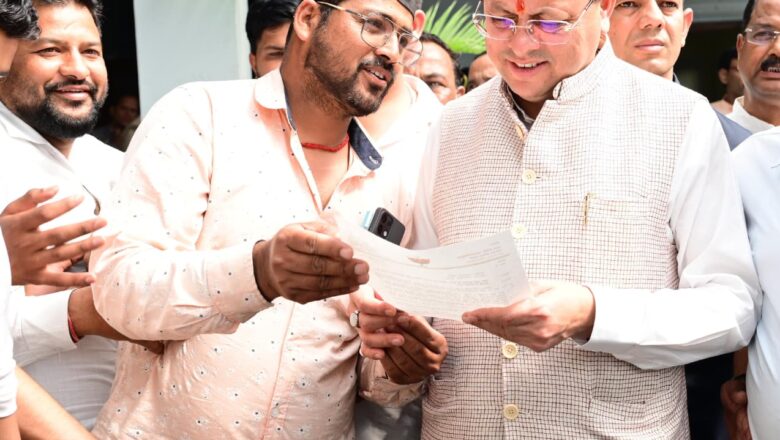 मुख्यमंत्री पुष्कर सिंह धामी ने बिजली विभाग को निर्बाध आपूर्ति सुनिश्चित करने को कहा