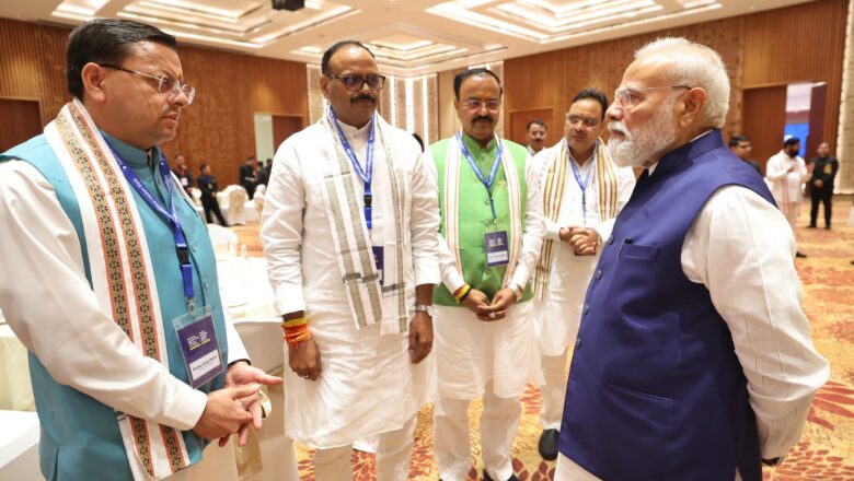 मोदी का मार्गदर्शन और ऐतिहासिक उपलब्धि, एनडीए बैठक में मुख्यमंत्री धामी ने जताया गौरव और सम्मान