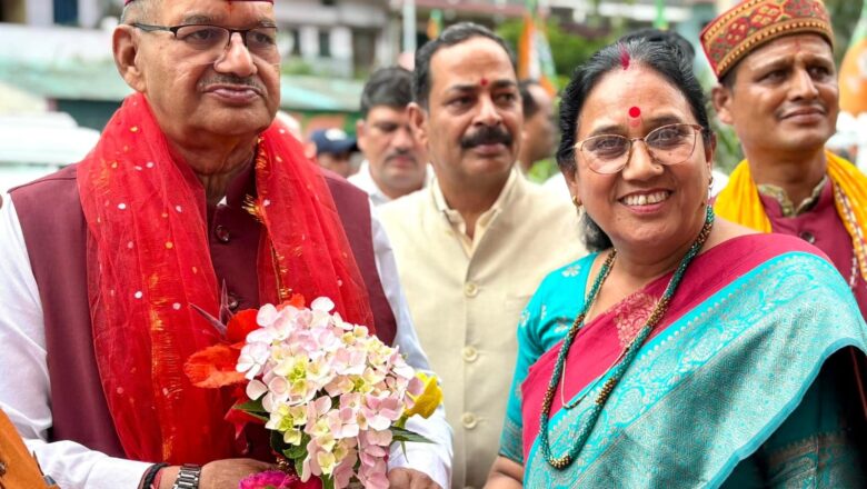 प्रदेश के कृषि एवं जनपद रुद्रप्रयाग प्रभारी मंत्री गणेश जोशी और विधायक आशा नौटियाल ने अफवाहों पर सख्ती और त्वरित सूचना तंत्र पर दिया जोर