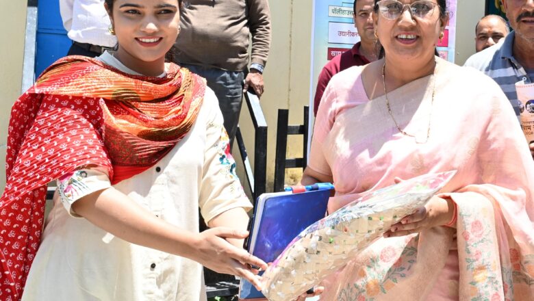 मुख्यमंत्री धामी के निर्देशों पर जनता के बीच पहुंचीं विधायक आशा नौटियाल, जनसमस्याओं का किया समाधान