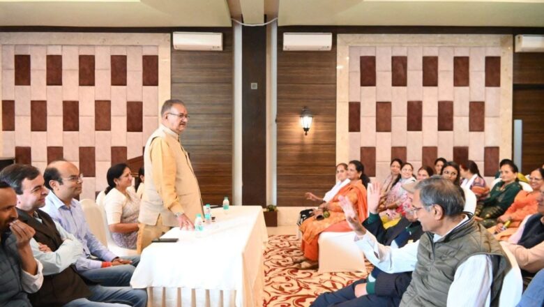 मसूरी में रक्षाबंधन कार्यक्रम की तैयारियों का मंत्री गणेश जोशी ने लिया जायजा, सफल आयोजन के लिए बनाई रणनीति