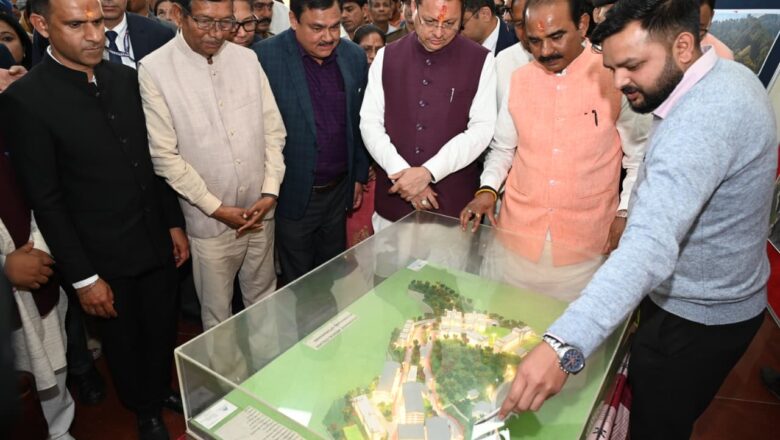मुख्यमंत्री पुष्कर सिंह धामी ने बाबू जगजीवन राम मेडिकल कॉलेज के निर्माण कार्यों का किया स्थलीय निरीक्षण